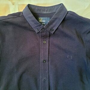 Fred Perry Men's S/S Navy Shirt M